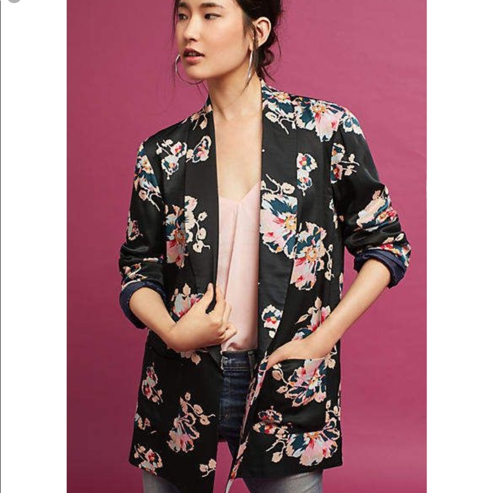 Oversized silky floral blazer